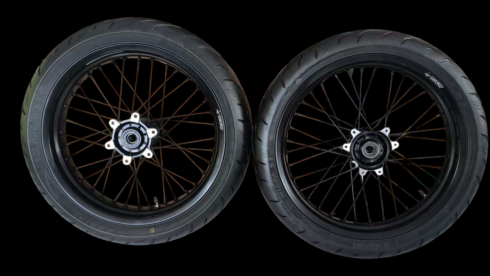 17 inch ultra bee supermoto rims